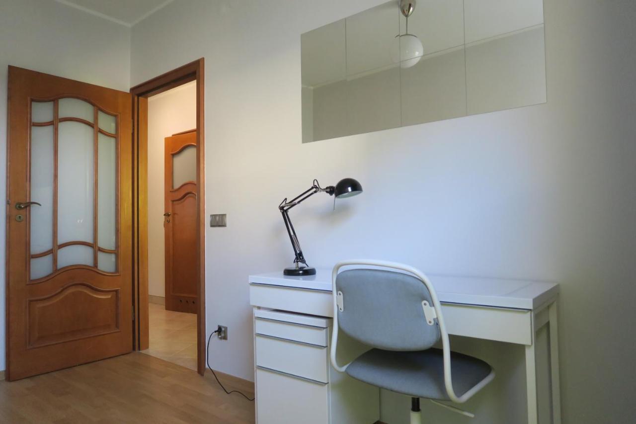 Apartament Geneva วอร์ซอ ภายนอก รูปภาพ