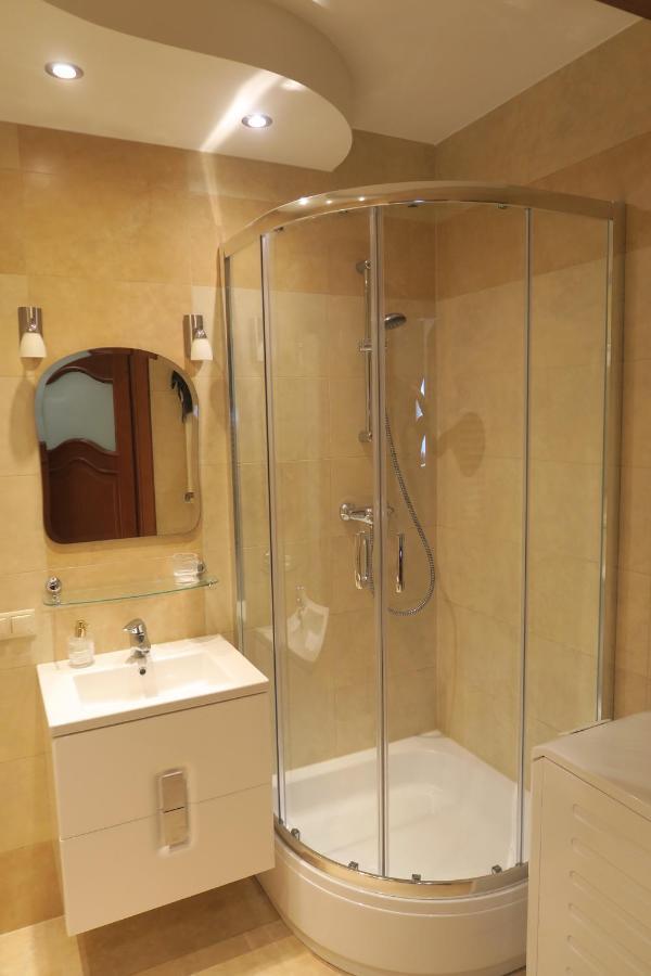 Apartament Geneva วอร์ซอ ภายนอก รูปภาพ