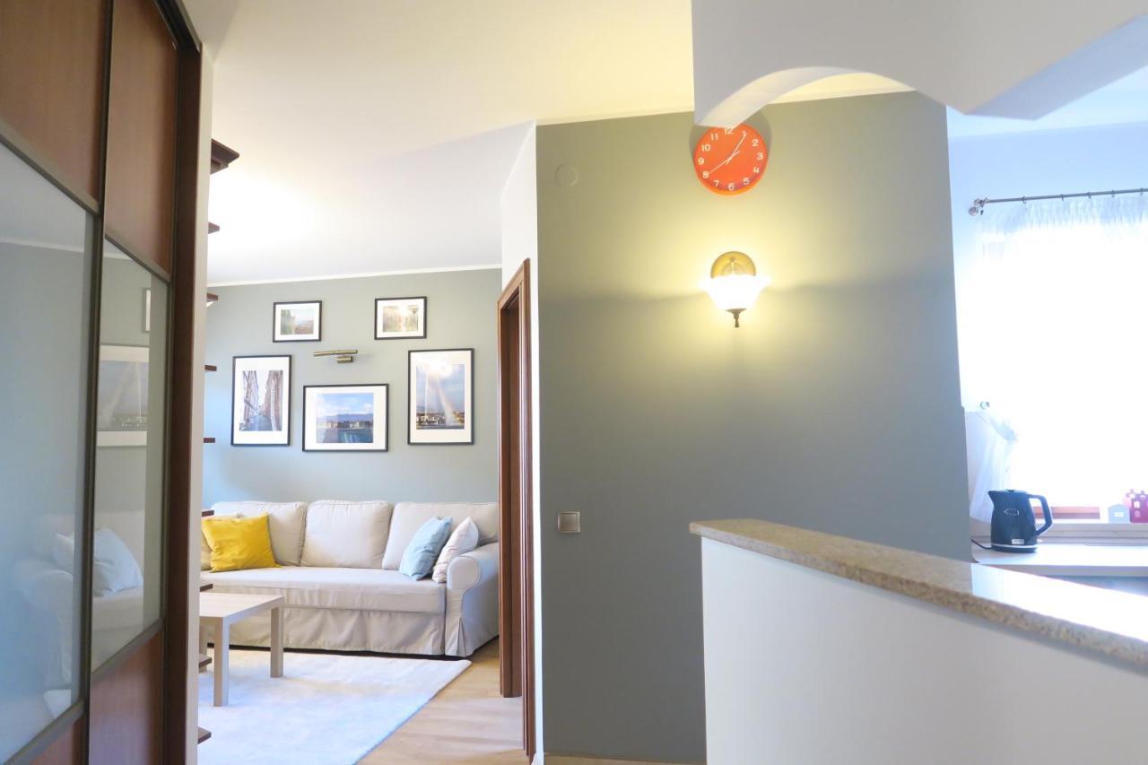 Apartament Geneva วอร์ซอ ภายนอก รูปภาพ