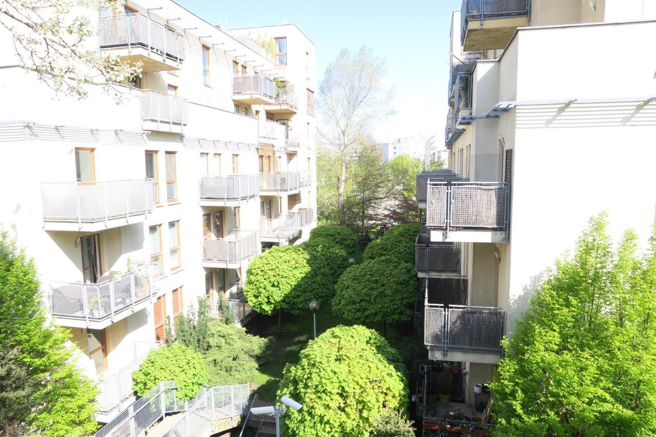 Apartament Geneva วอร์ซอ ภายนอก รูปภาพ
